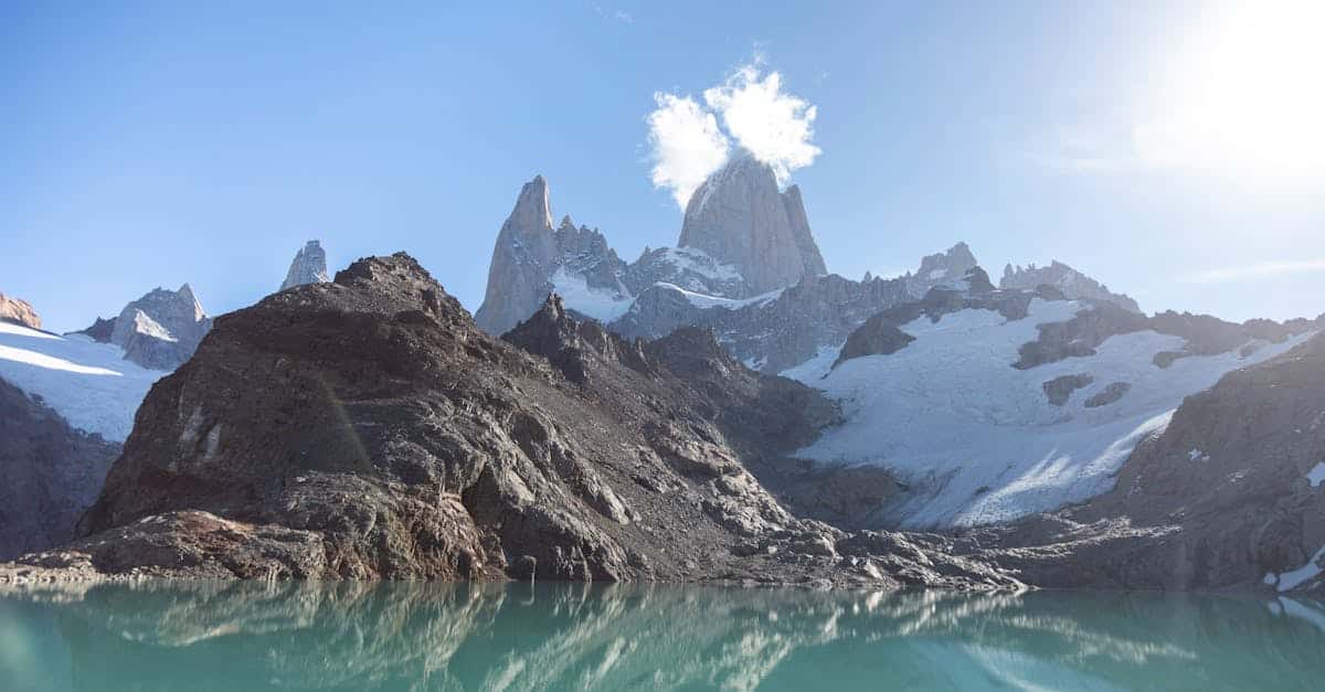 découvrez la beauté sauvage de la patagonie argentine, des sommets enneigés aux glaciers spectaculaires, entre aventure et nature sauvage.